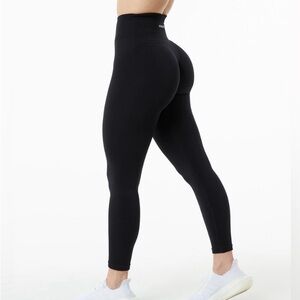 Alphalete Ozone Black Legging